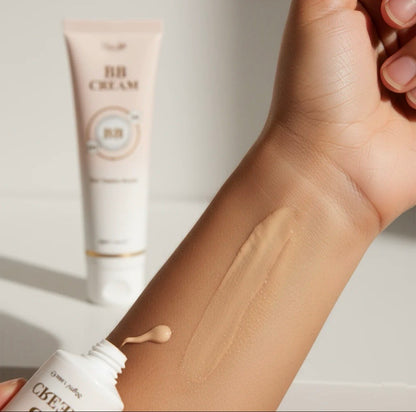 Laraib Luxe BB Cream SPF 30 – Lightweight Natural Coverage